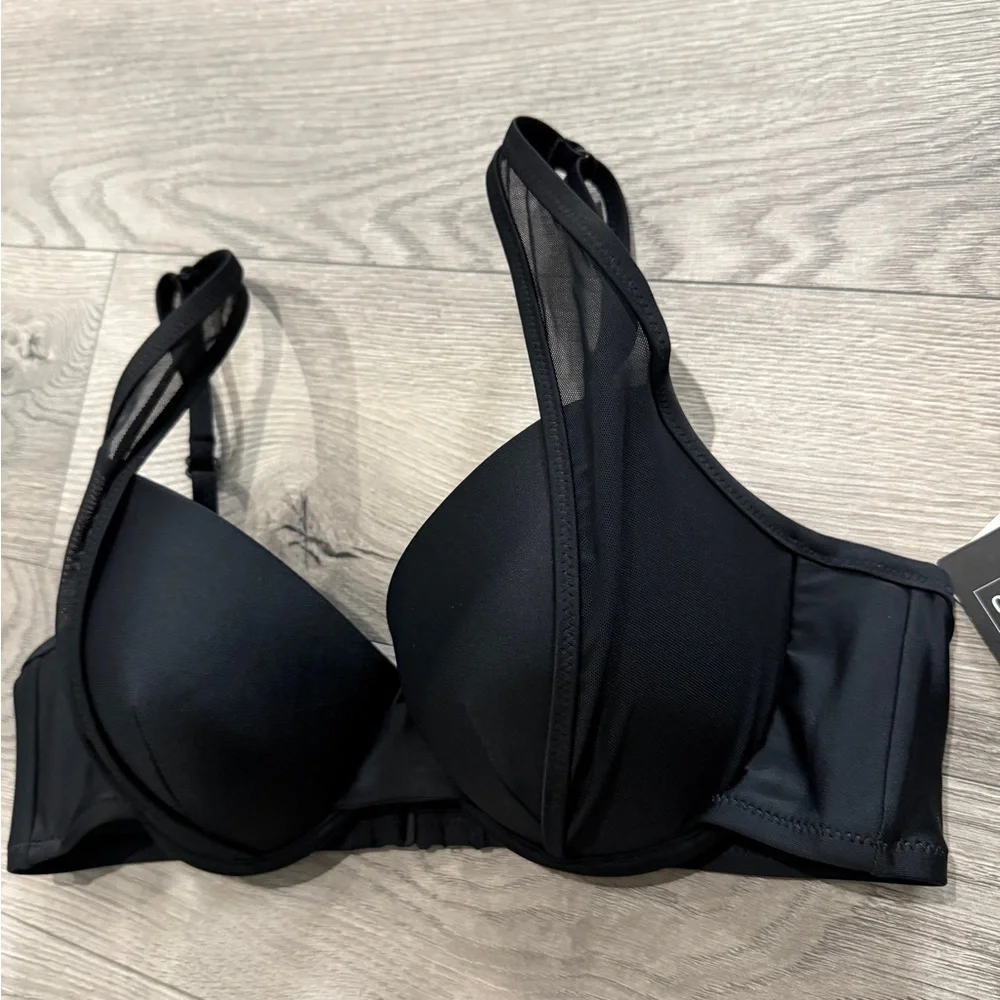 Bikini 𝅺bar lll Top & Kenneth Cole Bottoms Sz Large‎ NWT